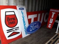 Signs for Made in Dagenham Image