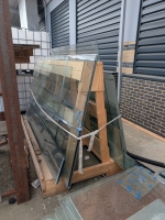 Flat glass sheets — toughened, laminated & mirror-film. Approx 20-30 p photo - Set-Exchange.co.uk