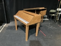 Fortepiano, forte-piano, pianoforte, baby grand piano photo - Set-Exchange.co.uk